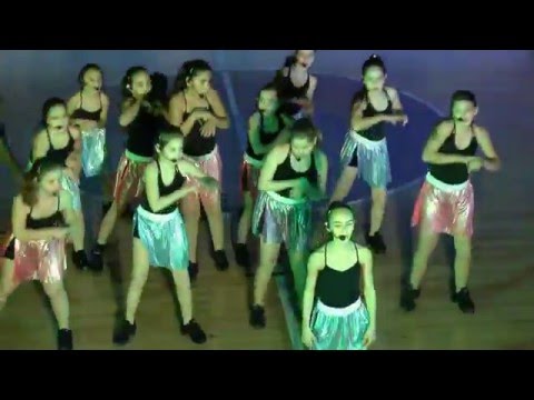 להקת "הקול במחול" הדר המושבות פתח תקווה - כולם רוקדים עכשיו