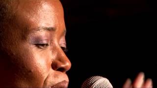 Tita Nzebi - Bakoba (Live @t La Boule Noire / Paris 2013)