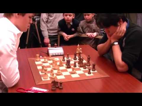 Nakamura beats Carlsen, World Blitz Chess Championship, Moscow, 17 Nov 2010