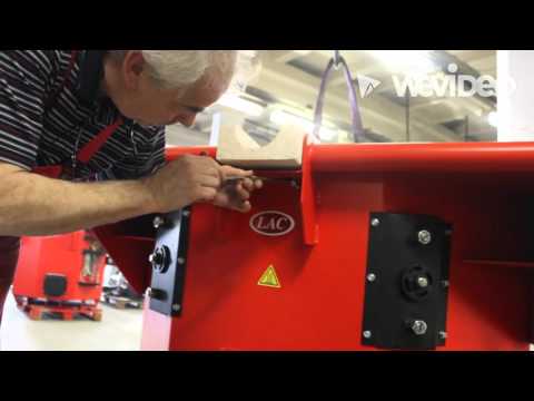 How to place a crucible in the furnace chamber