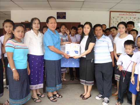 SL community training moving images