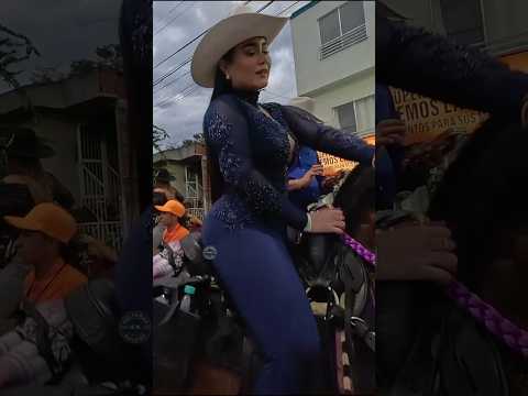 🐴Beauty, Class, Style & Elegance 🇨🇴 #culturas4k #roldanillo #horses  #ladies #beauty #usa #mexico