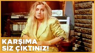 Vahşi ve Güzel Türk Filmi | Yasemin'i Tanımadığı Bir Adam Kurtarıyor!