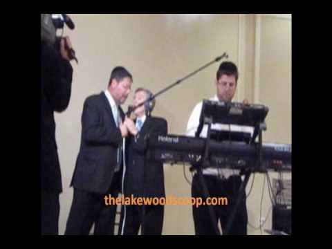 Abie Rottenberg D'veykus Singing At Wedding With Yossie Sonnenblick