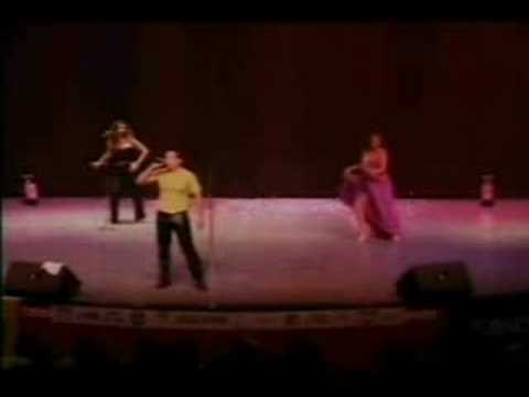 MARCOS VALDES - Showman