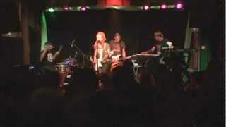 DIVINITY ROXX - Get here - live