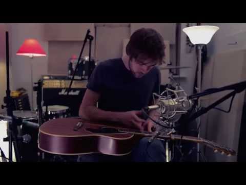 Depth Over Distance - Ben Howard - [live cover by Alx Green]