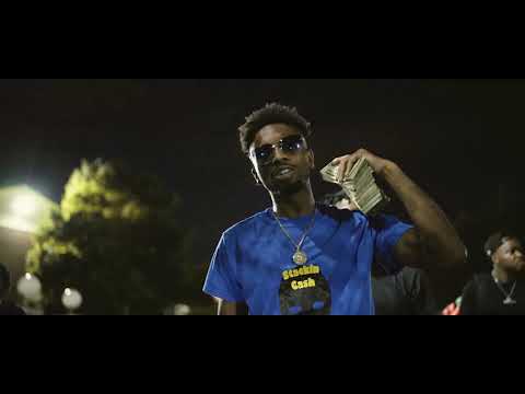 Sneaky Bandz - "No Hook" (official music video) [prod. by MarrBandUp] |dir. @HousePartii