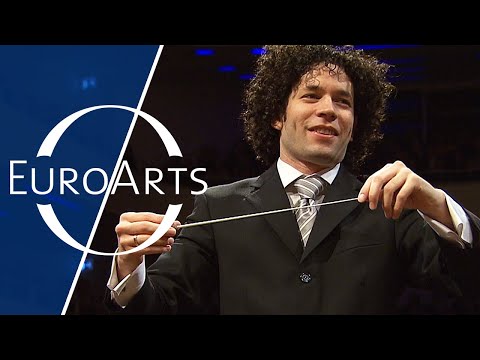 Gustavo Dudamel: Danzón N°2 (Orquesta Sinfónica Simón Bolívar) | Lucerne Festival (2/7)