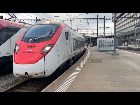 Ausfahrt des (SBB Giruno 501) beim Zürich Hauptbahnhof.
