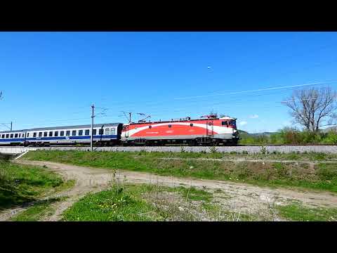 Brateiu: IR 1746 train (Cluj Napoca – Bucureşti Nord). Locomotive nr. 477-753-4
