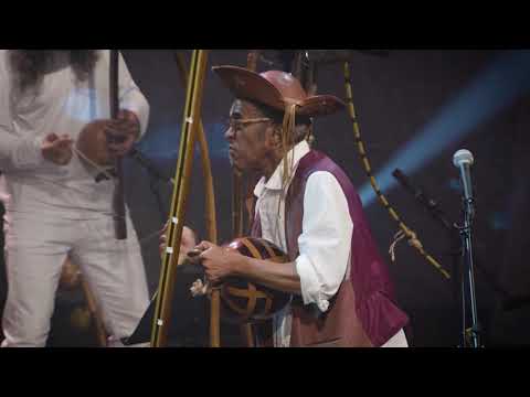 Instrumental Sesc Brasil: Orquestra de Berimbaus do Morro do Querosene