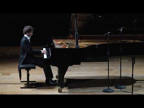 Chopin "Heroic" Polonaise Op 53 in A flat major (Rafał Blechacz)