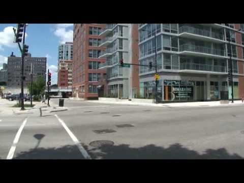 Views from Clark Street outside AMLI 900 Views from Clark Street outside AMLI 900