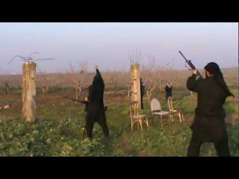 التصدي للطيران الحربي في بلدة كفرزيتا في ريف حماة من قبل كتيبة الزبير بن عوام