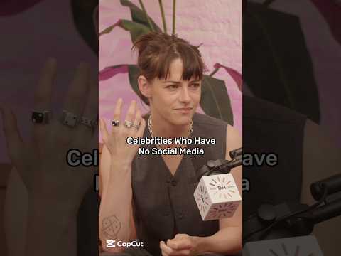 Celebrities who have no social media