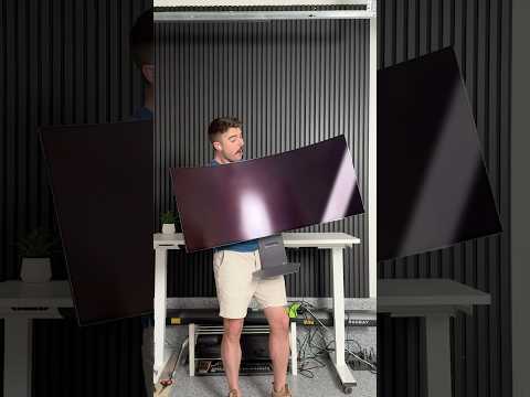 LG’s New 5K2K Curved OLED is Wild (45GX950A)