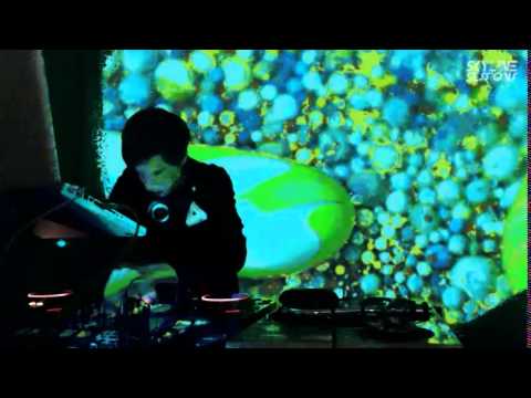 SkylineSessions.TV 013 - Durban [Teklife | Lit City Trax]