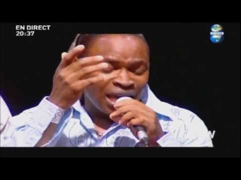 BILLY OBAM. - It's a Man's Man's World de James Brown - TNT SHow sur Direct 8 (2005)