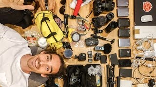 WHAT'S IN MY TRAVEL BAG?