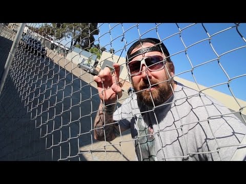 TDW 1374 - TAXES : You Can't Hide From Uncle Sam