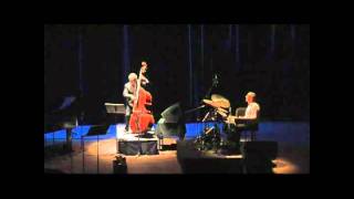 Manuel Fraga, Erroll Garner style - Cole Porter's Just One Of Those Things.