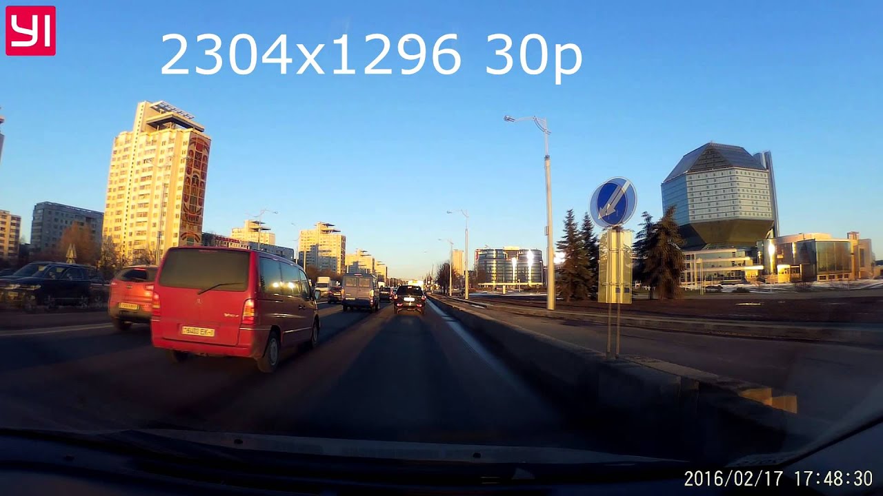 Видеорегистратор YI Smart Dash Camera