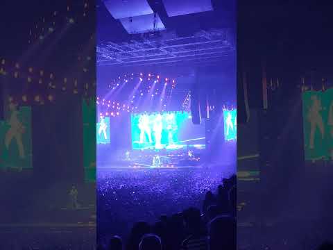 Duki - Santo grial con dano (wizink madrid 2023)