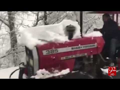 Snowfalling in Chitral - 05-02-2017 - 92NewsHD