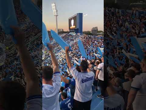 "Recibimiento Vélez vs Racing - Copa Libertadores - 4tos de final #velez #racing #copalibertadores" Barra: La Pandilla de Liniers &bull; Club: Vélez Sarsfield