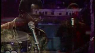 CURTIS MAYFIELD  Keep On Keeping On.wmv