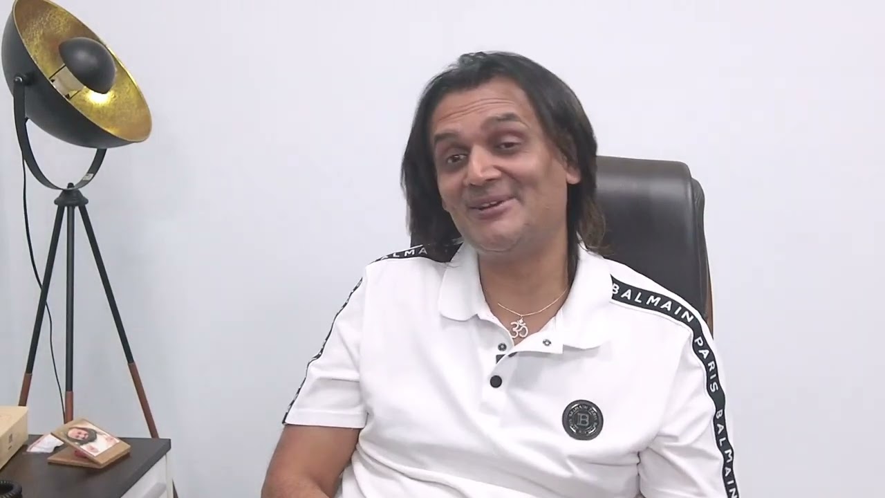 Dushyant Savadia - Bridging the Gap: How Generative AI is Transforming Information