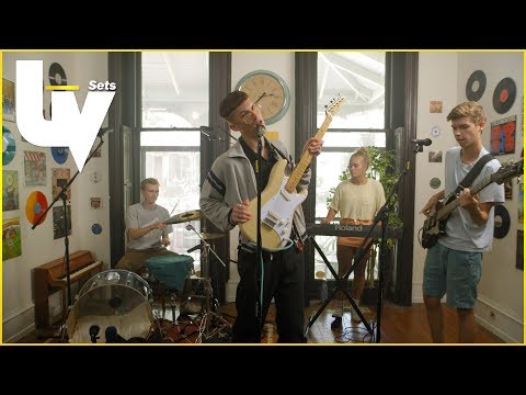 Gus Dapperton - Līv Sets Ep. 15