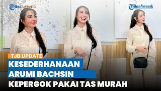 Istri Pejabat Tapi Tetap Sederhana! Arumi Bachsin Kepergok Pakai Tas Murah