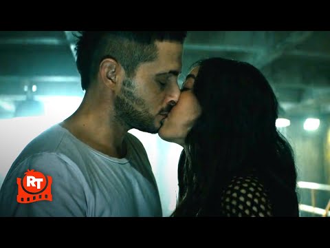 ザ・ボーイズ -OMG！フレンチーとキミコがついにキス！！！(S4E8) | Movieclips (The Boys - OMG! Frenchie & Kimiko FINALLY KISS!!! (S4E8) | Movieclips)