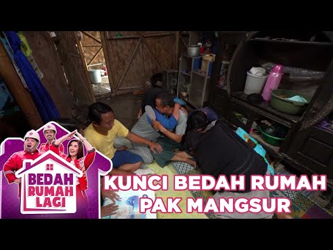 Penyerahan Kunci Bedah Rumah Kepada Pak Mangsur - Bedah Rumah Lagi