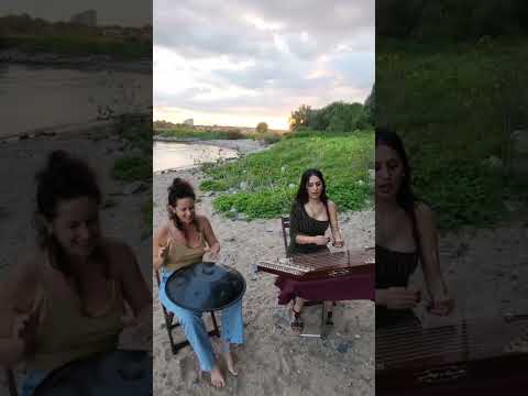 Liron Meyuhas & Arezoo Rezvani - Handpan and santur