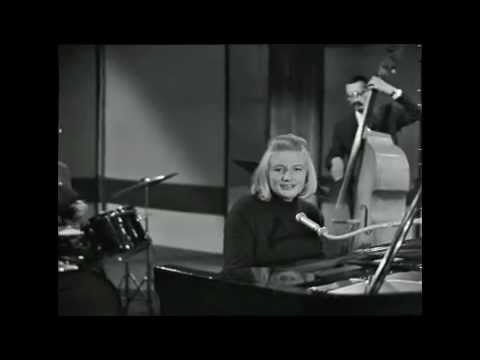 Blossom Dearie - I wish you love + Impro blues (Live french TV 1965)