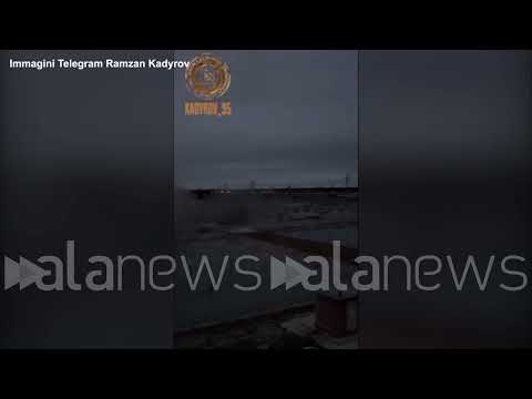 Ucraina, i bombardamenti sulla centrale nucleare di Zaporizhzhia