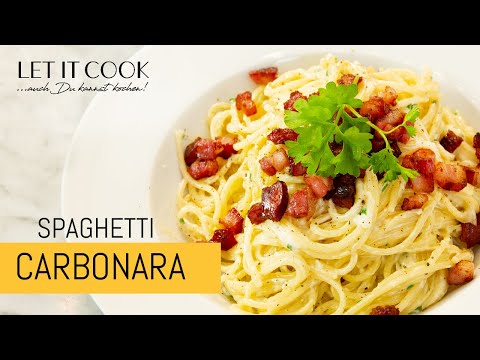 Spaghetti Carbonara (with cream) not quite original but delicious
