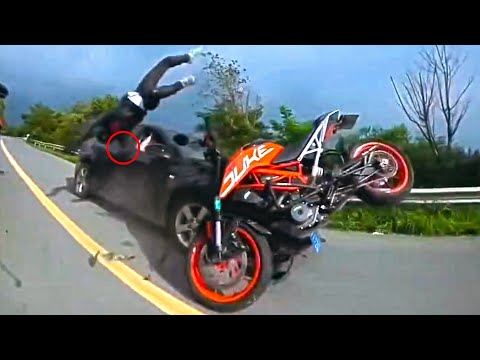 Insane MOTORCYCLE CRASHES New Riders Can’t Ignore