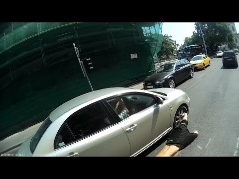 JPE-753 Dudál és siet - Beep and MGIF