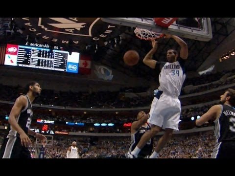 Brandan Times it Wright for the Putback Slam!