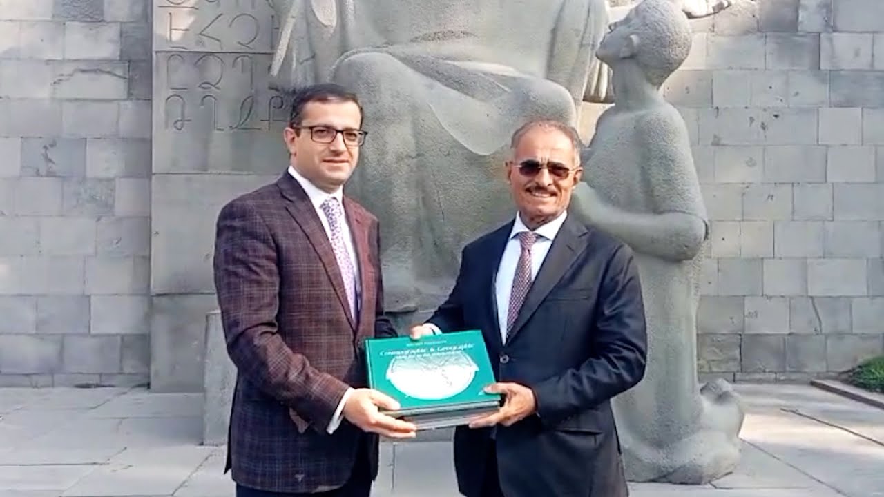 صورة بعنوان: Youtube Image