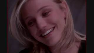 Marianne Faithfull sings El Gavilan, from Trouble In Mind