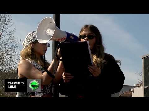 Top Channel/ Protestë, jo festë! Prishtinë, marshim kundër dhunës ndaj grave dhe vajzave