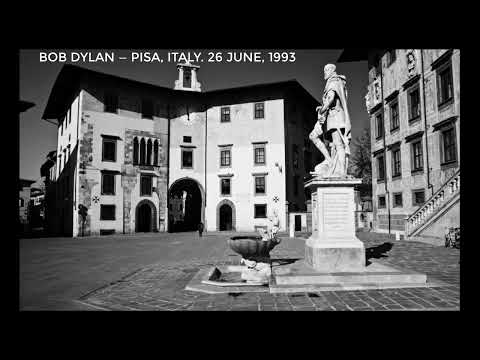 Bob Dylan — Pisa, Italy. 26th June, 1993. Soundboard recording of the concert.