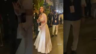 Malaika and Arjun arrive at Kunal wedding Bollywood news updates | Bollywood masala #shorts