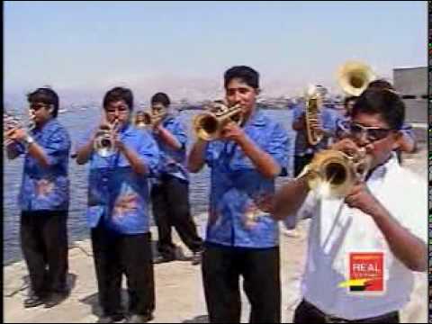 Banda orquesta real sociedad de chimbote-Mi Barrio la Soledad -Huayno