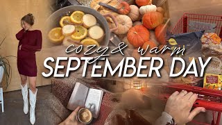 COZY SEPTEMBER DAY | autumn clothing haul, fall at Trader Joe’s, baking pumpkin bread, simmer pot 🍂